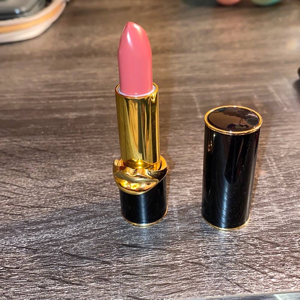 Pat McGrath Labs lipstick